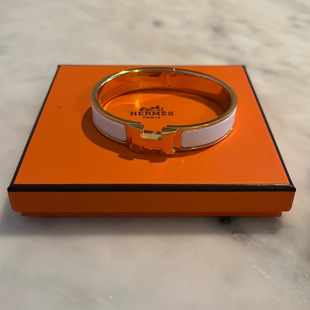Hermès White Clic H bracelet 💫 Excellent Condition